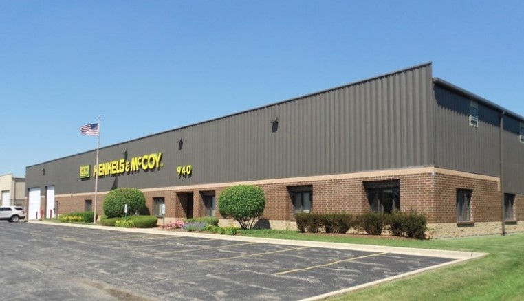 <address>940 Kingsland Dr, <br>Batavia, IL (25,000 SF)</address> Image